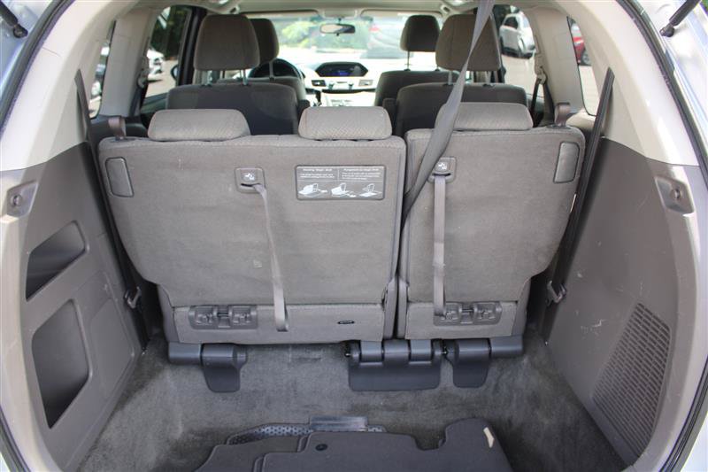 Used 2016 Honda Odyssey LX image 14