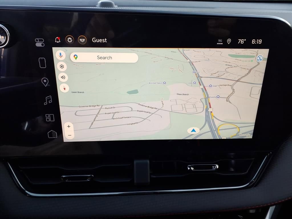 New 2026 Chevrolet Equinox RS w/ Convenience Package III FWD image 18