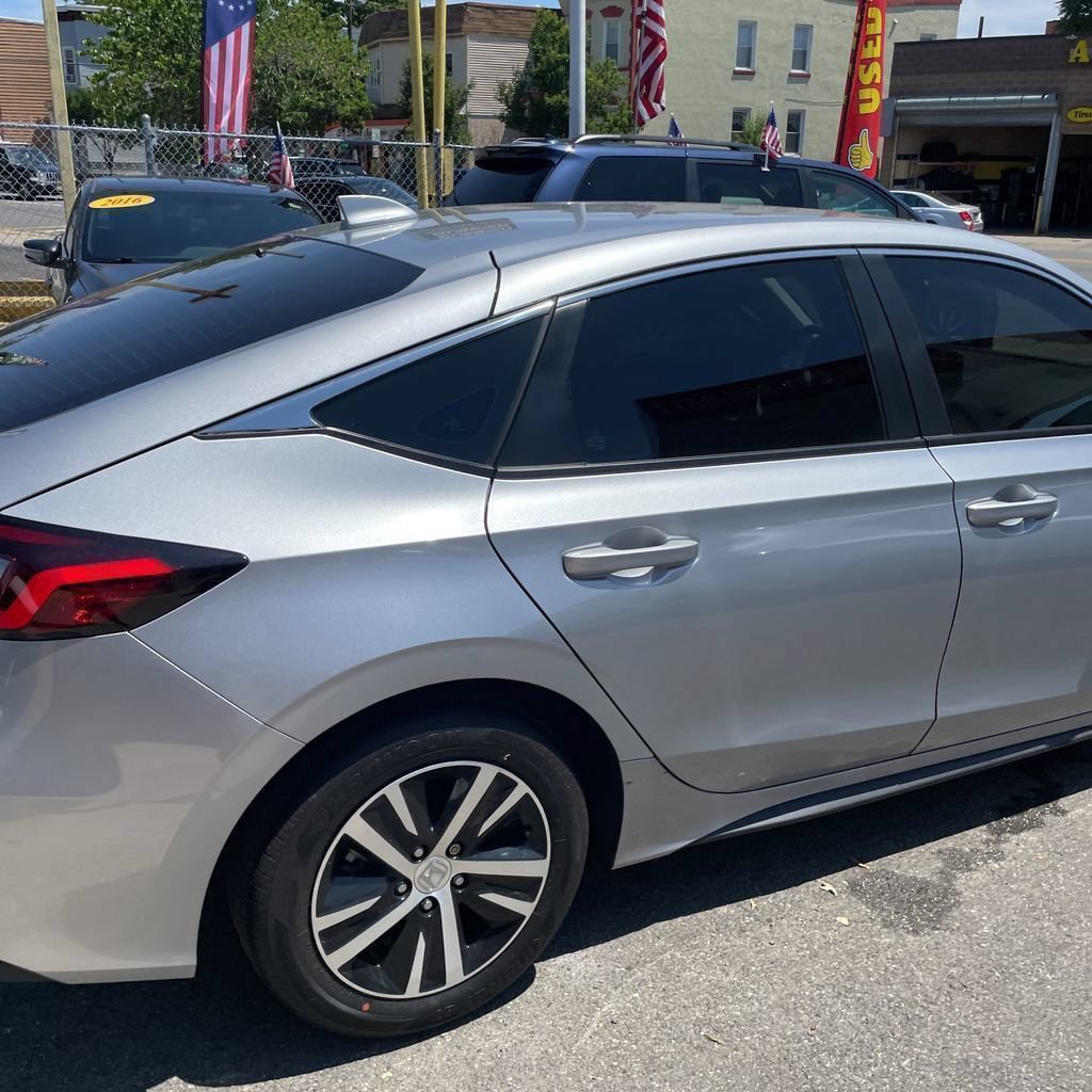 Used 2024 Honda Civic LX image 3