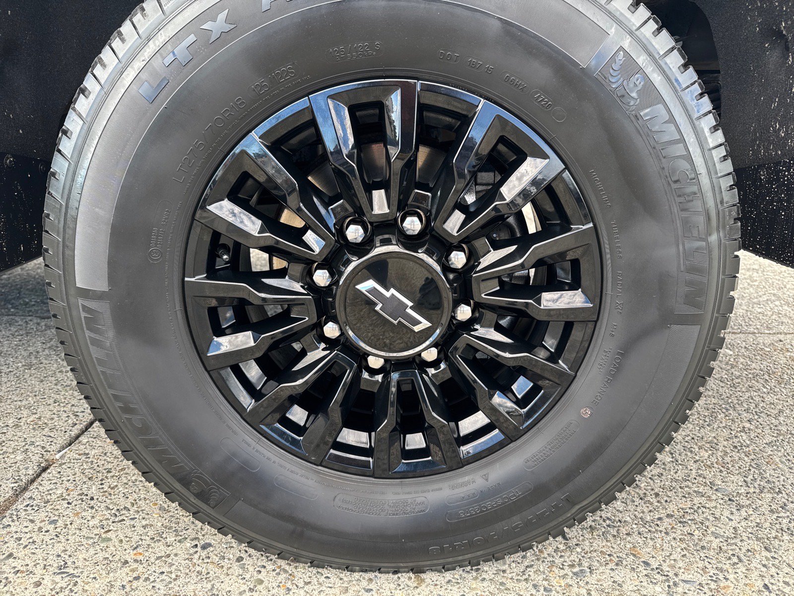 Used 2021 Chevrolet Silverado 3500 LTZ w/ LTZ Plus Package AWD/4WD image 5