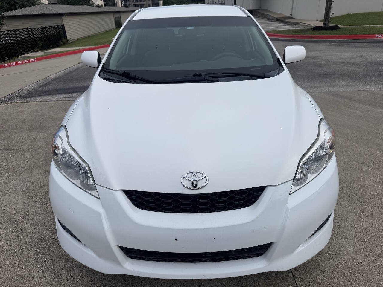Used 2009 Toyota Matrix FWD image 9