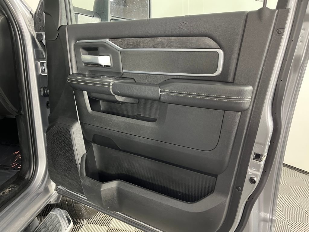 Used 2024 RAM 2500 Big Horn image 16