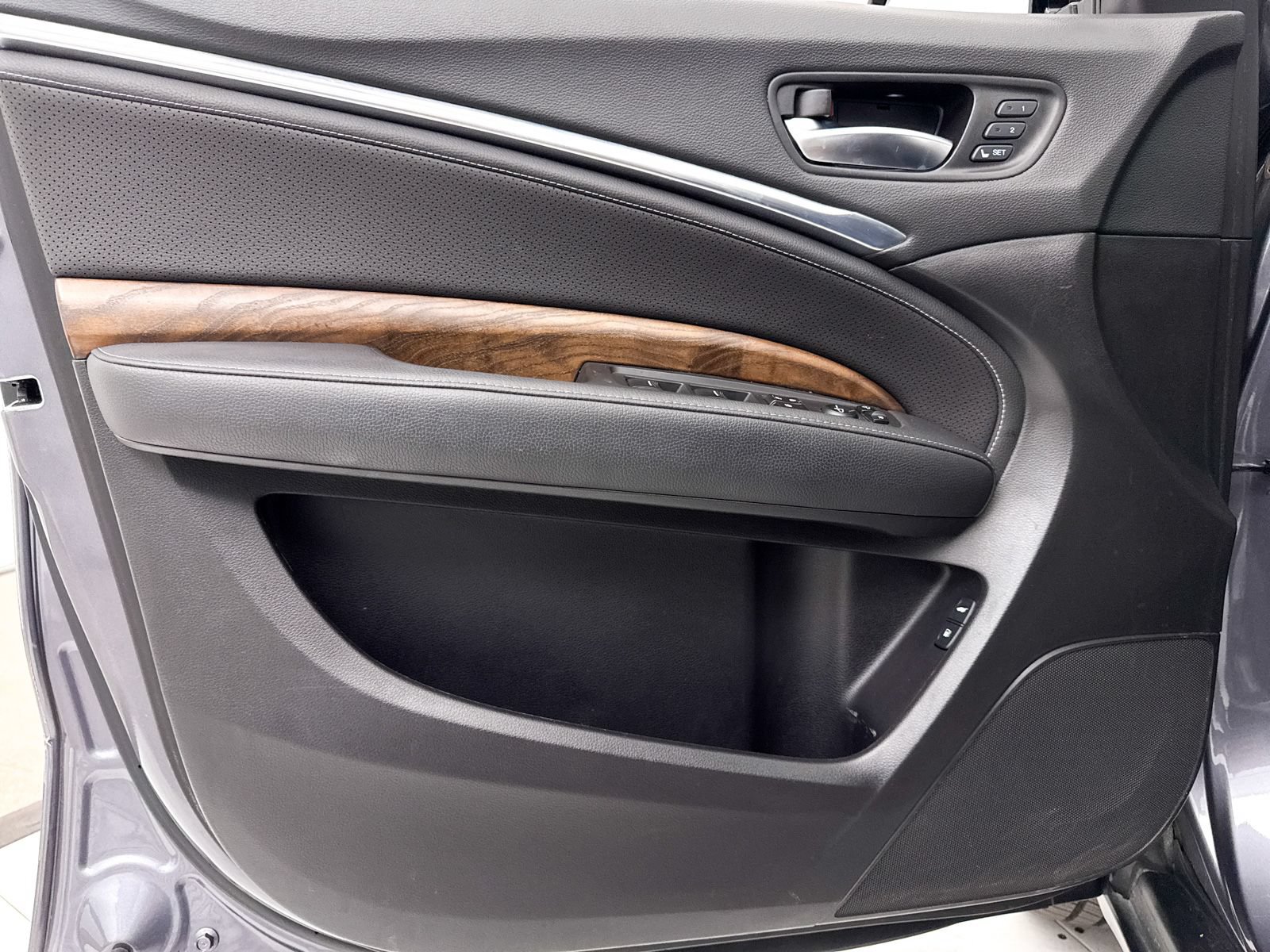 Used 2020 Acura MDX FWD w/ Technology Package image 29