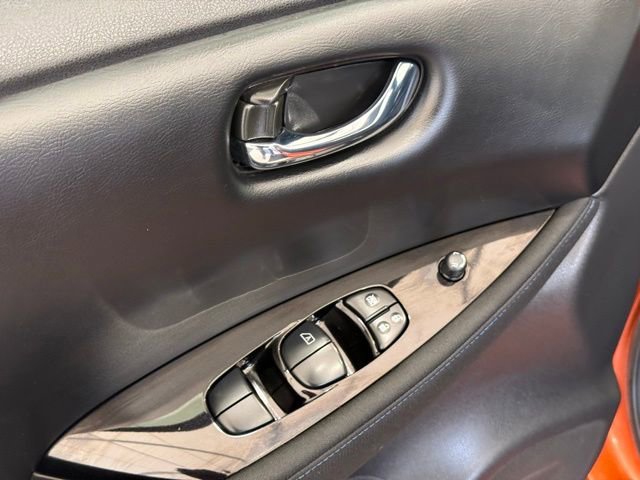 Used 2022 Nissan Leaf SV image 15