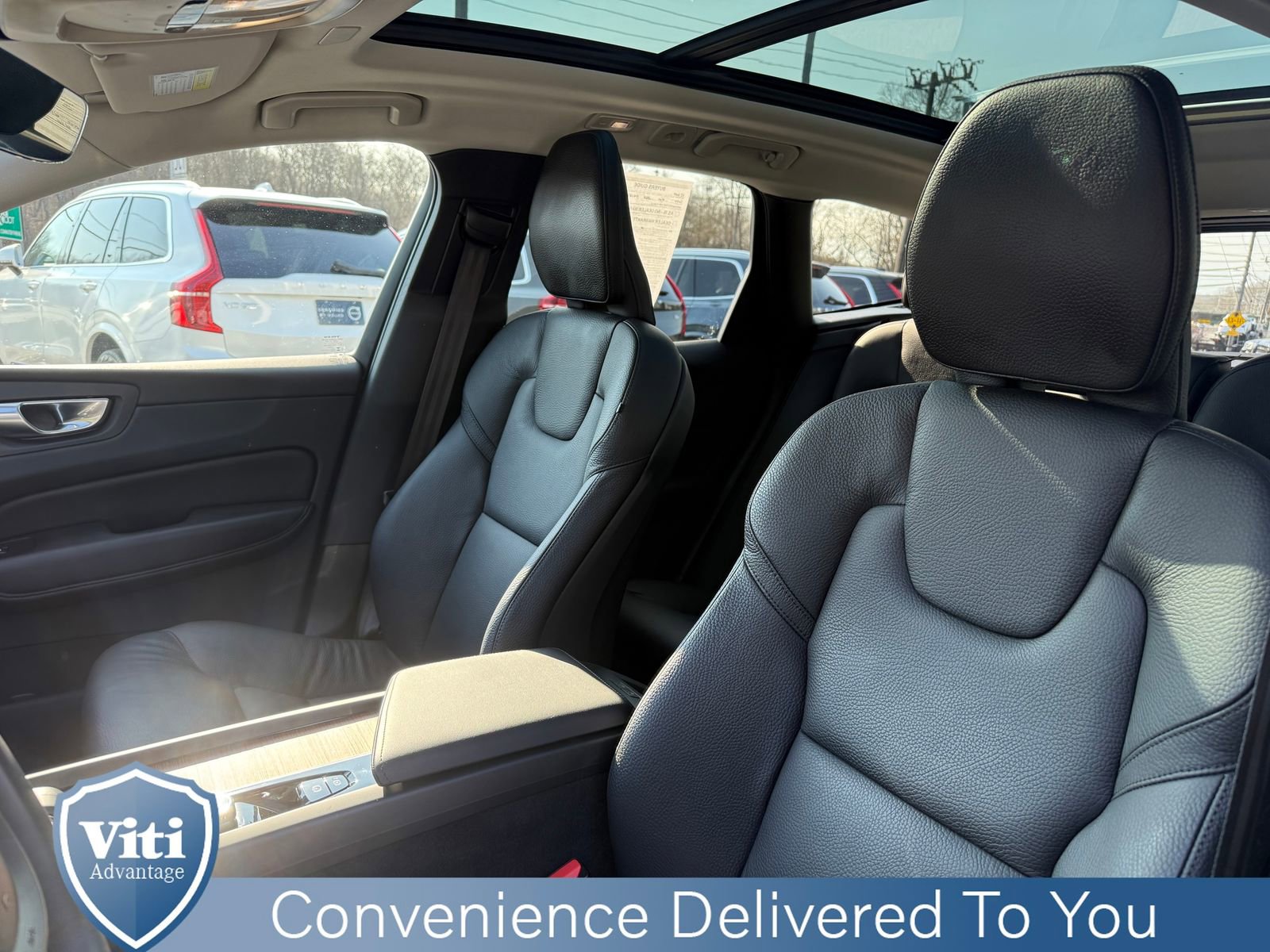 Certified 2023 Volvo XC60 B5 Plus w/ Climate Package AWD/4WD image 18