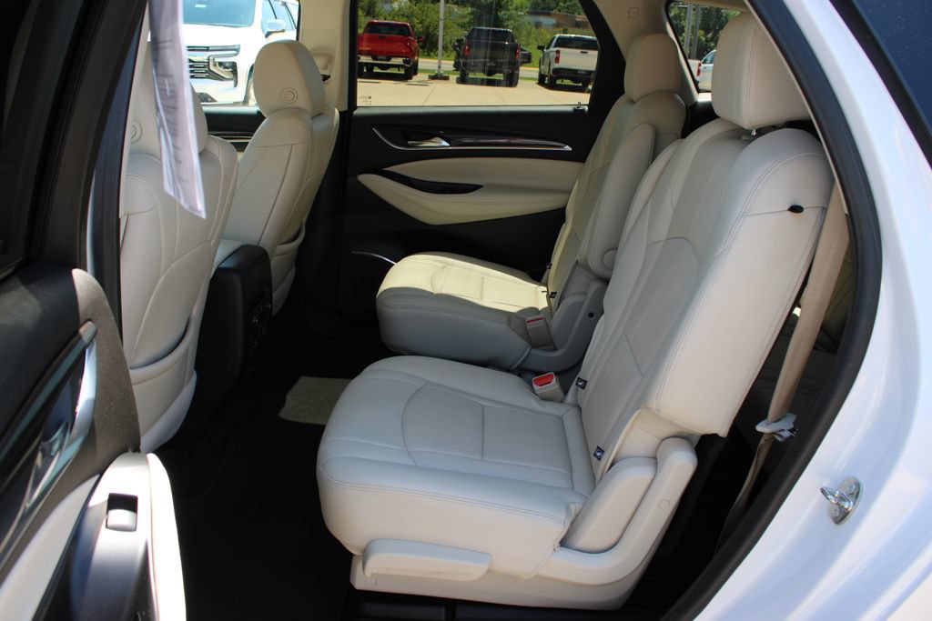 Certified 2023 Buick Enclave Essence w/ Experience Buick Package AWD/4WD image 38