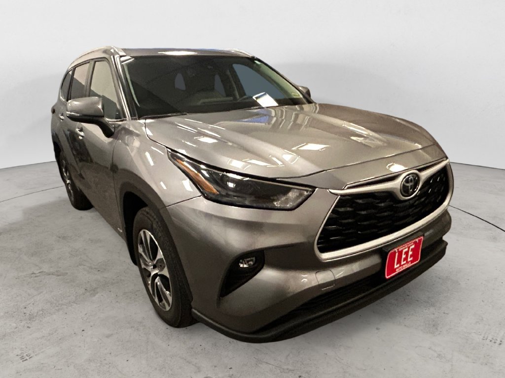Certified 2026 Toyota Highlander XLE AWD/4WD image 7