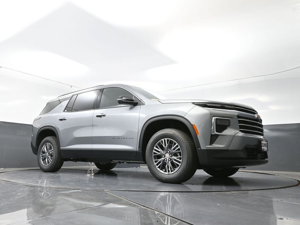New 2026 Chevrolet Traverse LT w/ Driver Confidence Package image 38