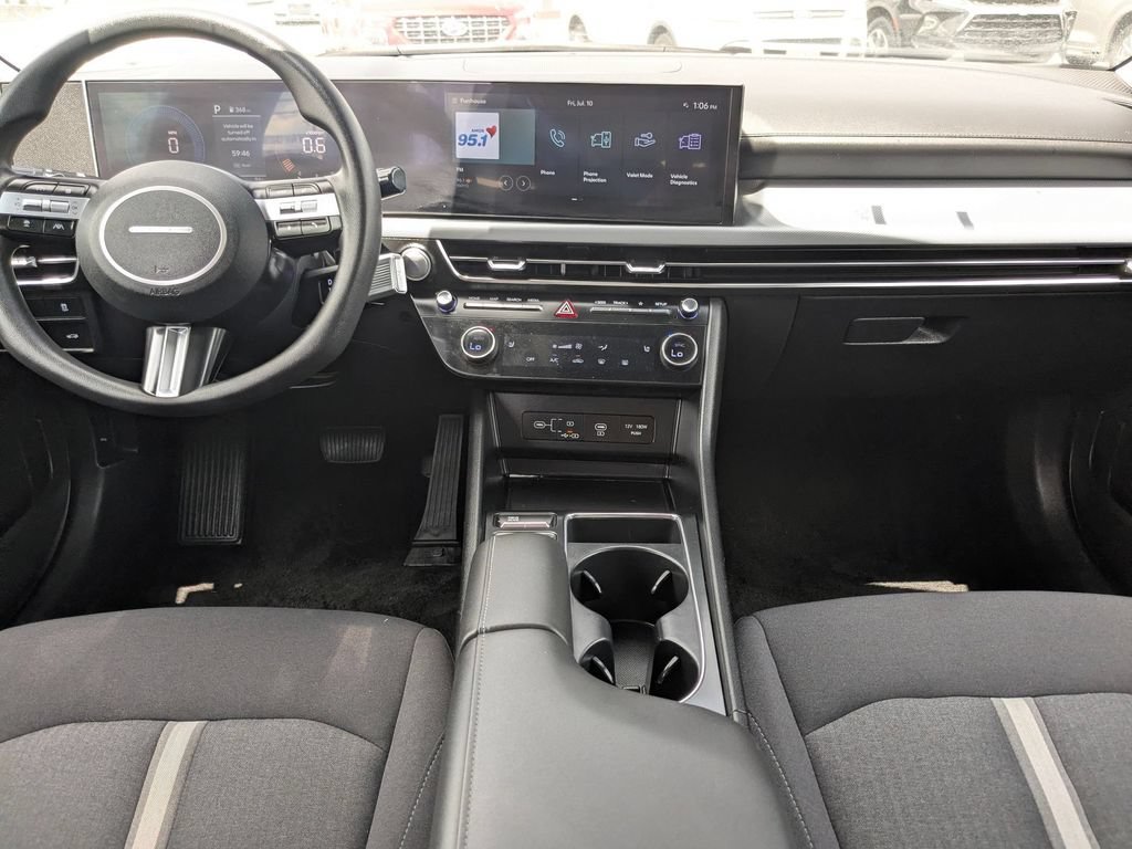 Used 2025 Hyundai Sonata SEL FWD image 24
