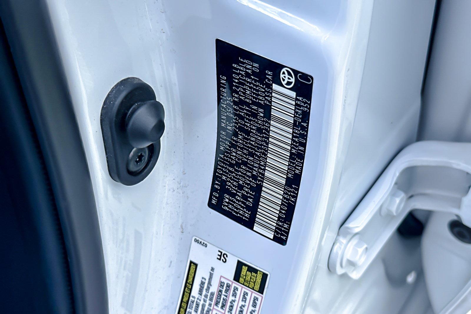 Used 2025 Toyota Corolla LE FWD image 20