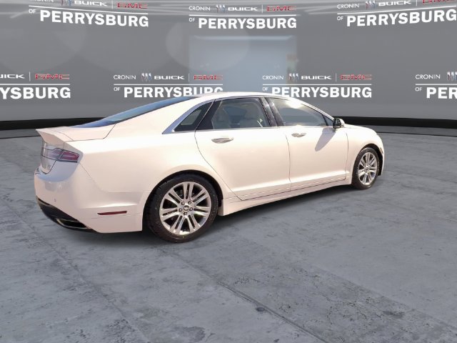Used 2013 Lincoln MKZ FWD image 8