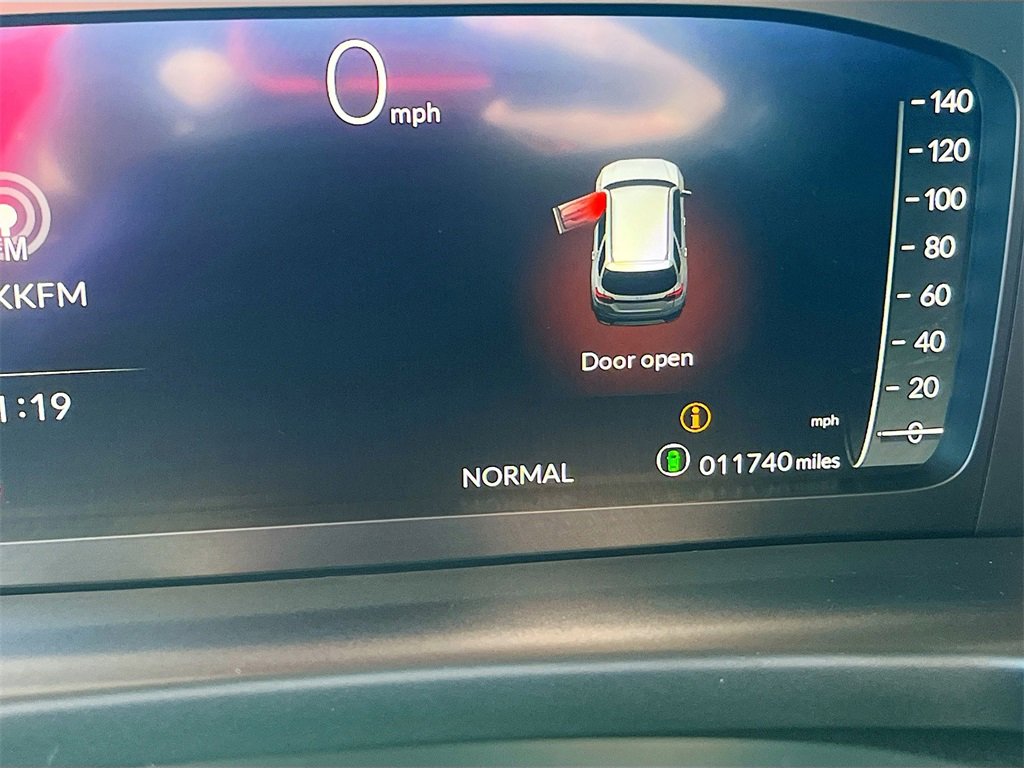 Used 2025 Honda Pilot Elite image 12