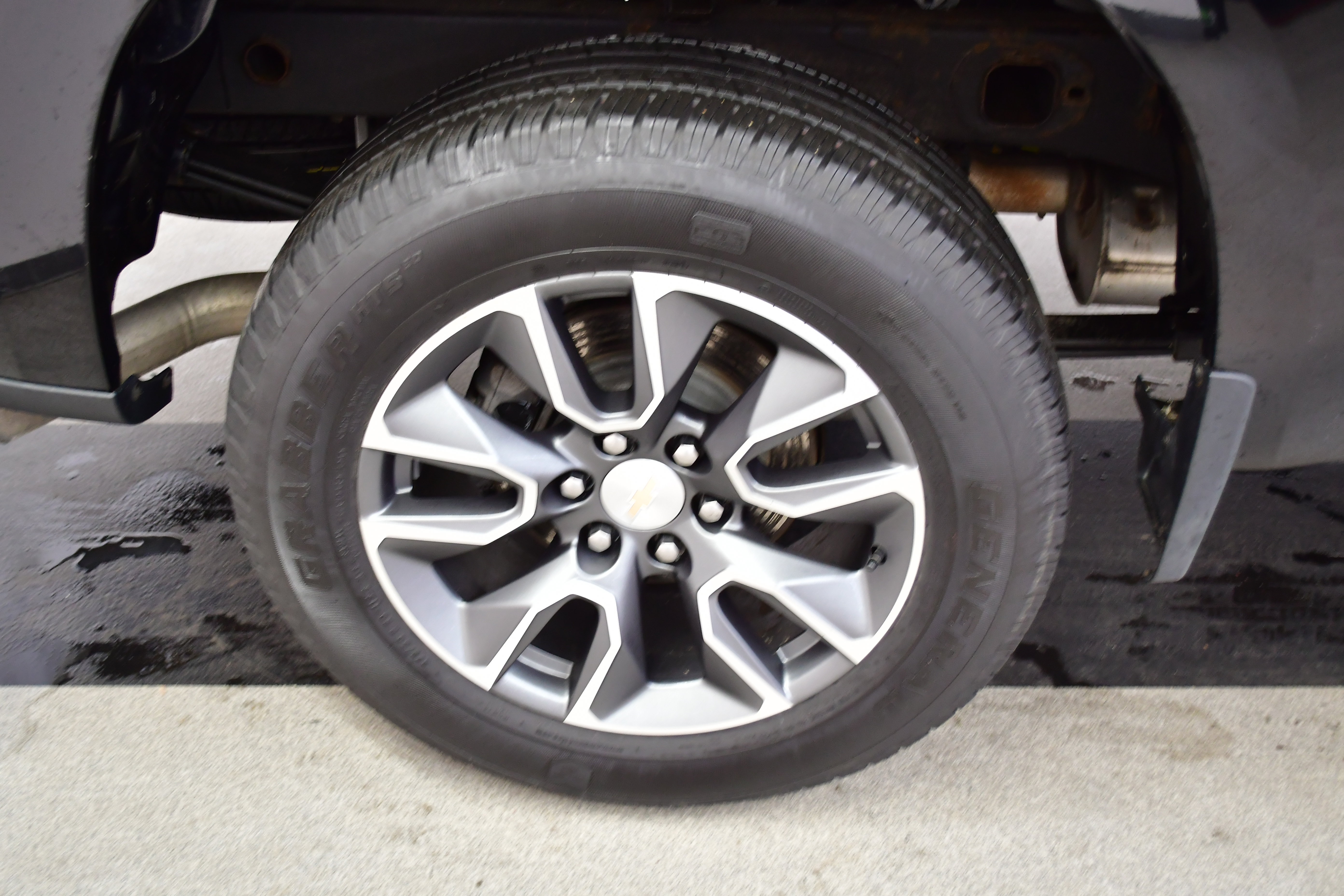 Used 2023 RAM 1500 Classic SLT w/ Trailer & Traction Group image 30