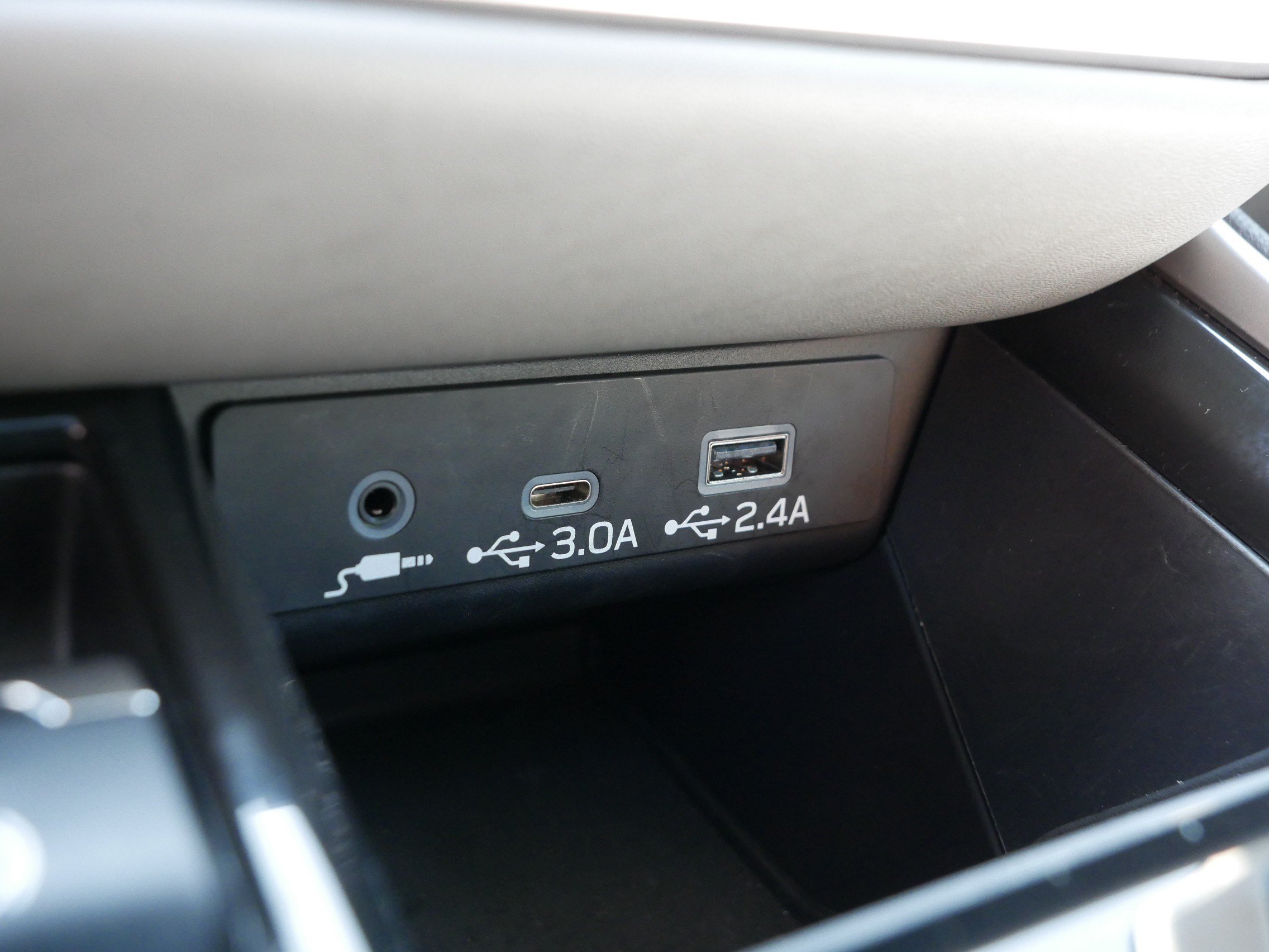 Certified 2025 Subaru Outback Onyx Edition AWD/4WD image 33
