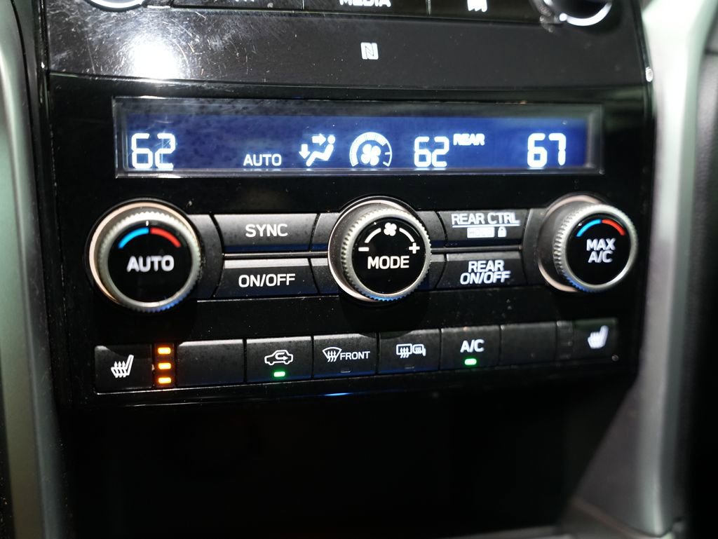 Used 2022 Subaru Ascent Limited image 29