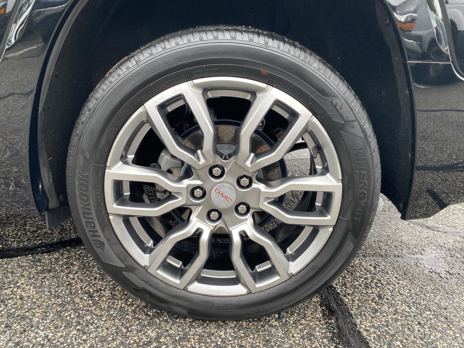 Used 2022 GMC Terrain Denali w/ LPO, Floor Liner Package image 9