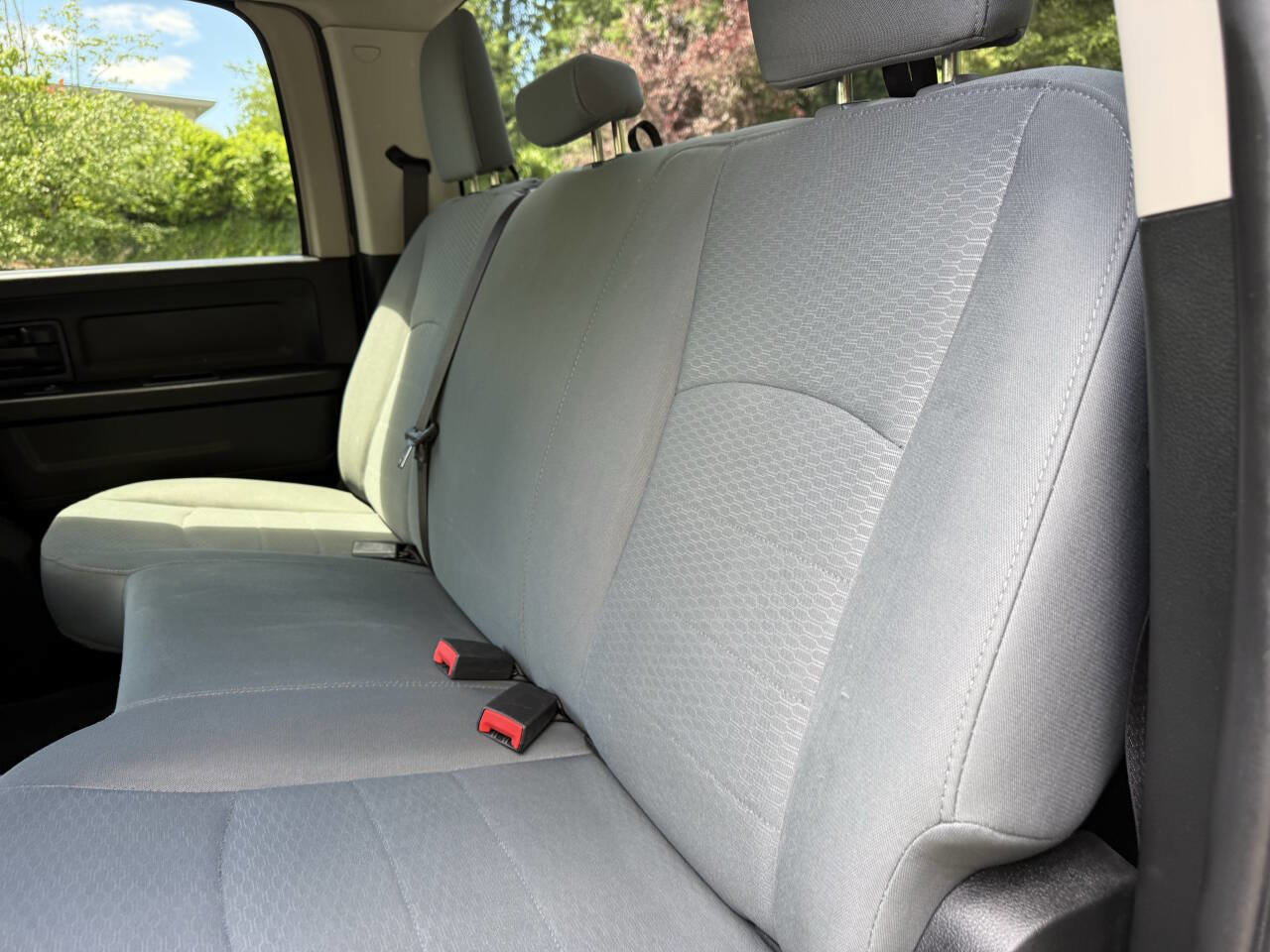 Used 2017 RAM 2500 Tradesman w/ Chrome Appearance Group AWD/4WD image 17