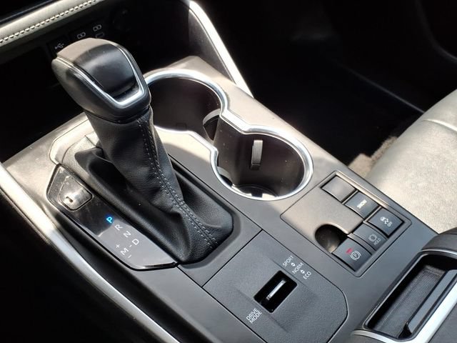 Certified 2024 Toyota Highlander XLE FWD image 22