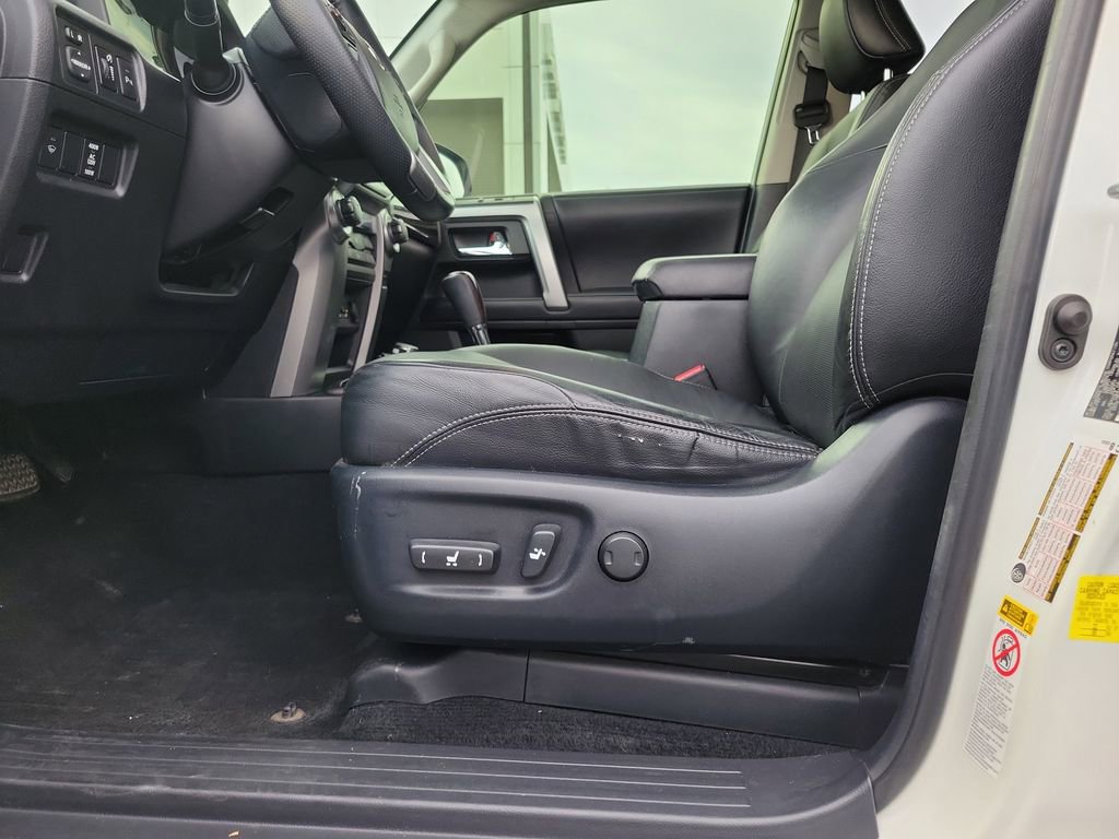 Used 2018 Toyota 4Runner Limited image 18