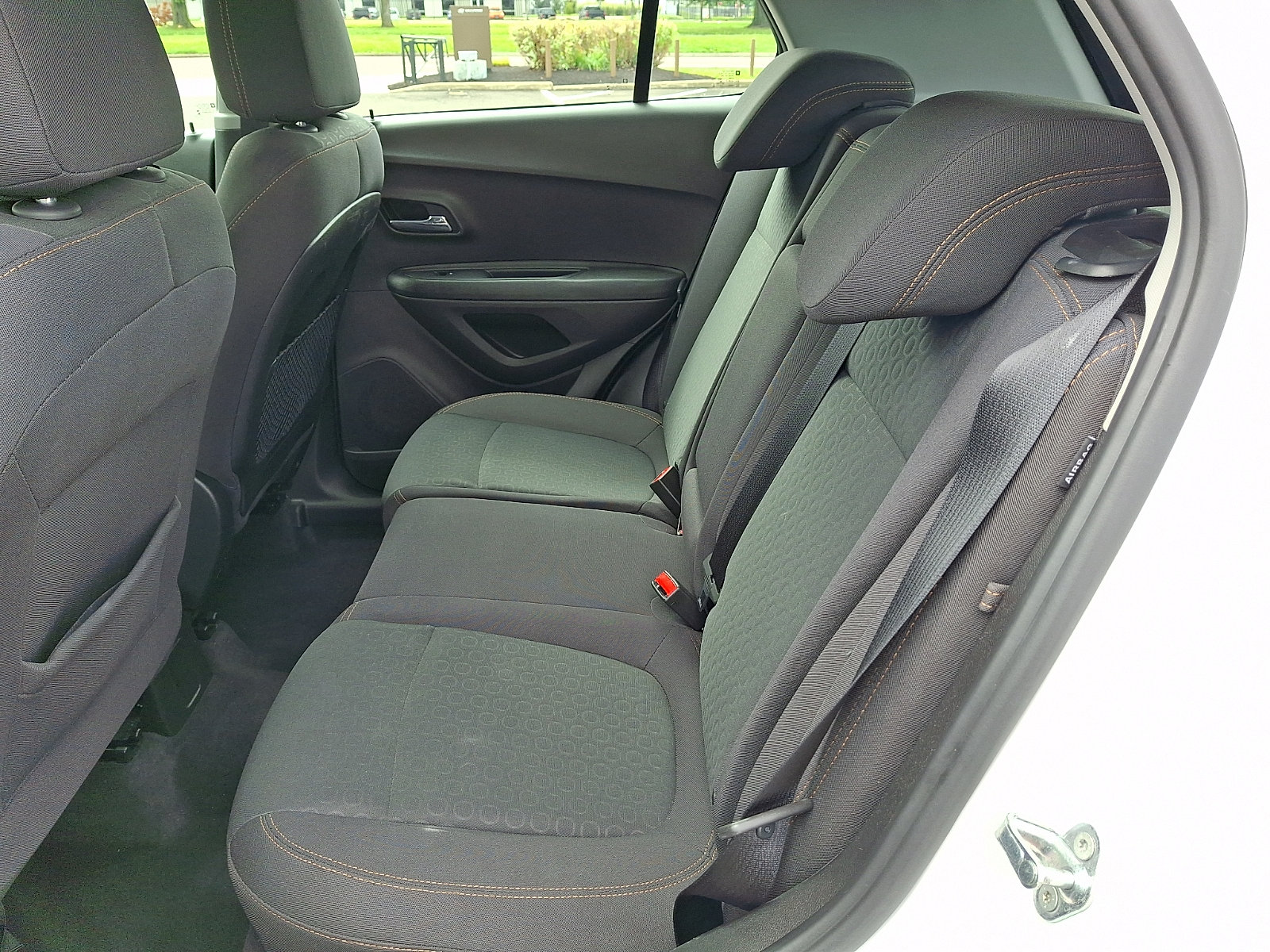 Used 2018 Chevrolet Trax LS AWD/4WD image 11