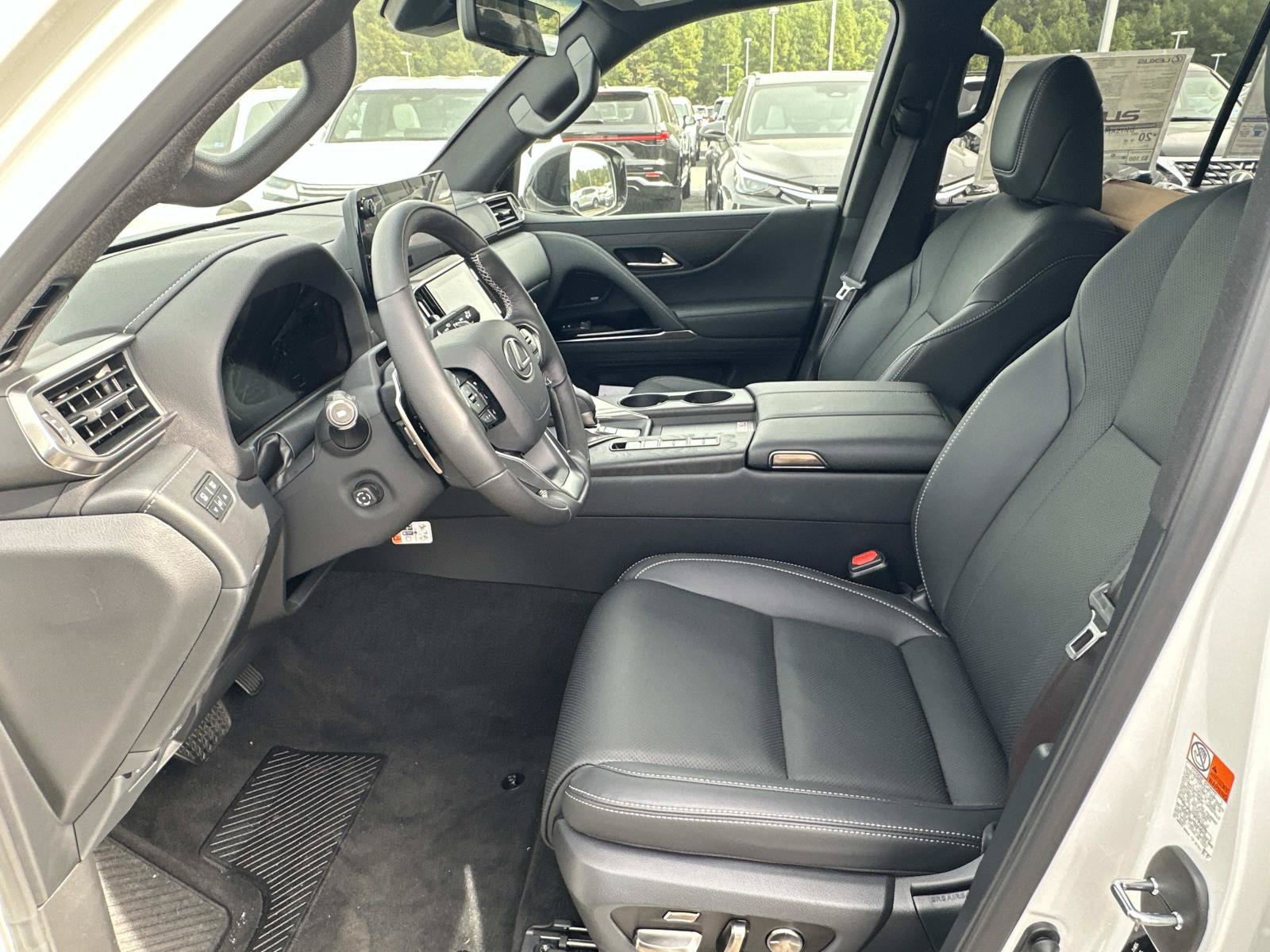 New 2026 Lexus LX 700h Luxury w/ Appearance Package AWD/4WD image 11