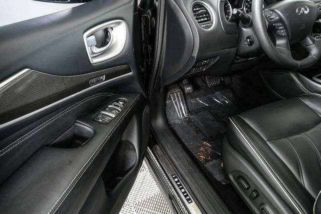Used 2020 INFINITI QX60 Luxe w/ Essential Package AWD/4WD image 8