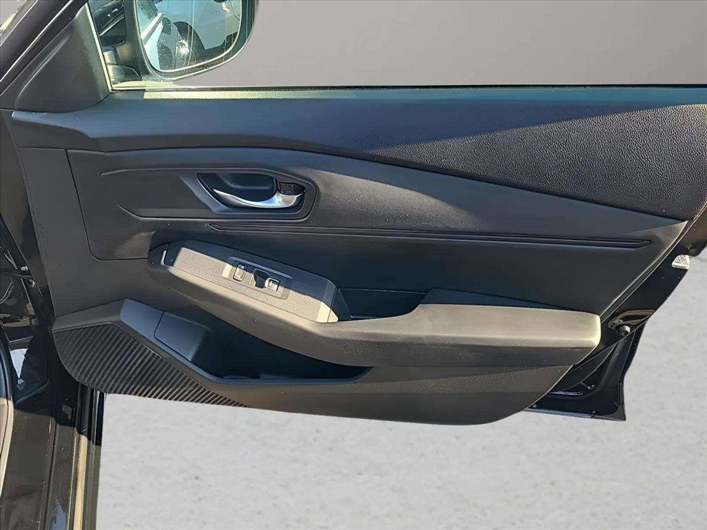 Used 2023 Honda Accord EX-L image 29