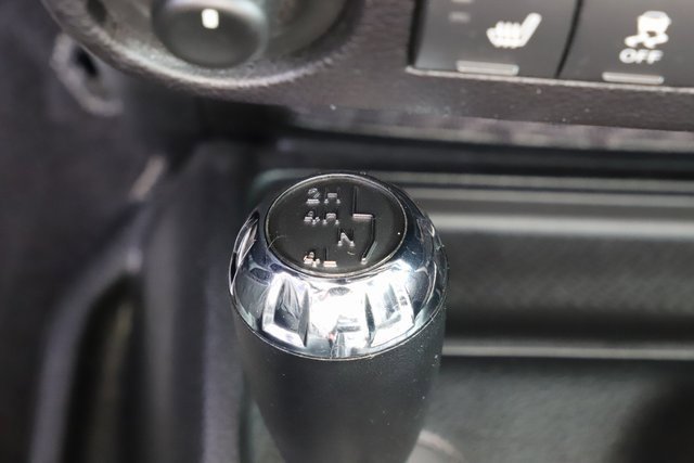 Used 2017 Jeep Wrangler Unlimited Rubicon image 24