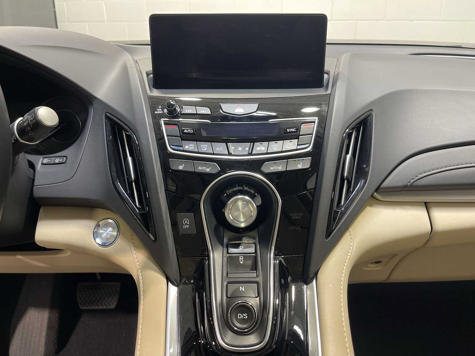 Used 2021 Acura RDX w/ Technology Package FWD image 16
