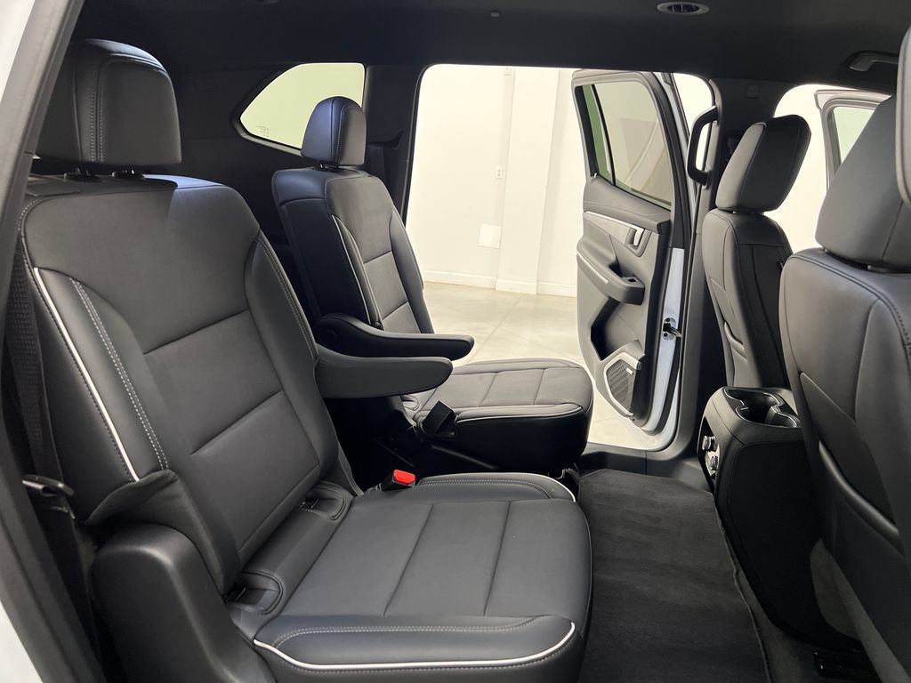 Used 2026 Buick Enclave Preferred FWD image 25