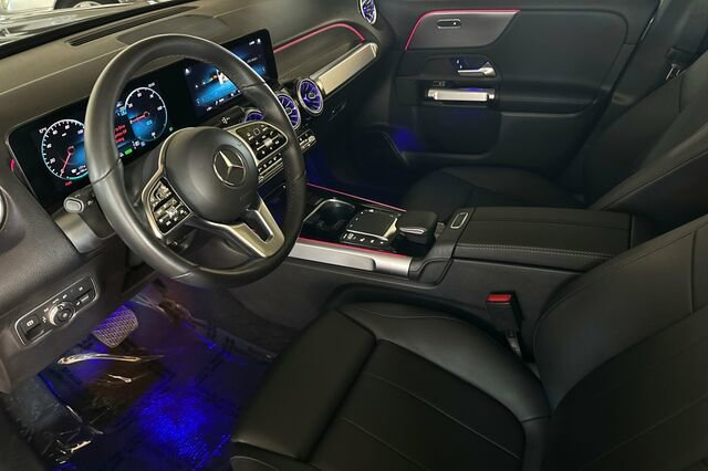 Certified 2022 Mercedes-Benz EQB 350 4MATIC image 10