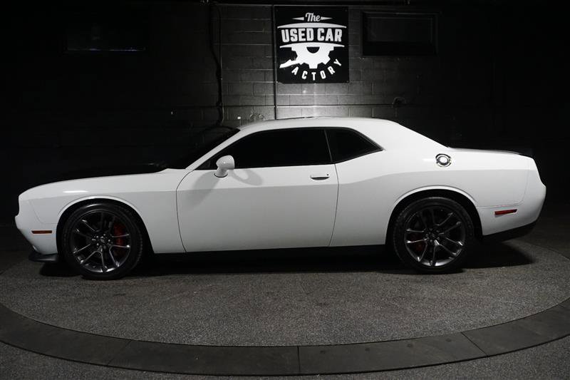 Used 2023 Dodge Challenger GT w/ Performance Handling Group image 2