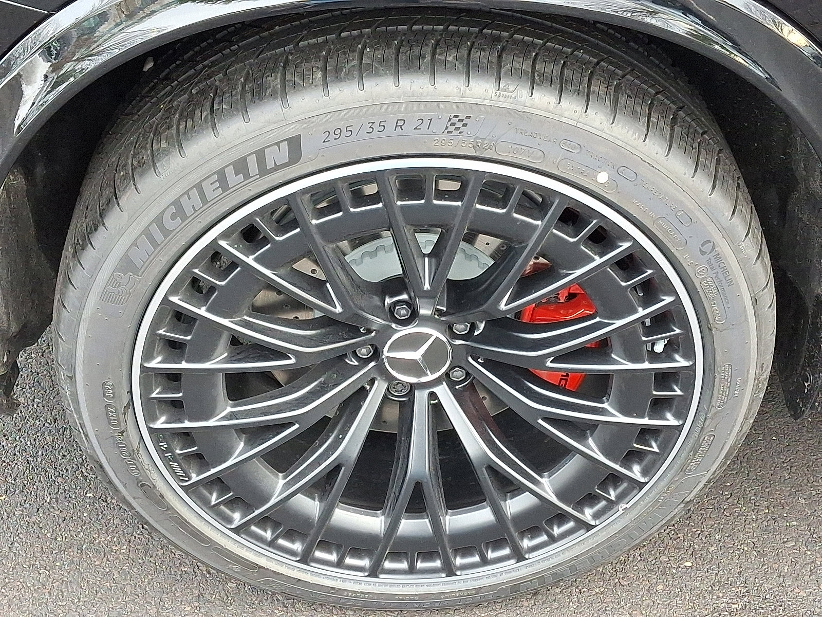 New 2026 Mercedes-Benz GLC 43 AMG 4MATIC image 7