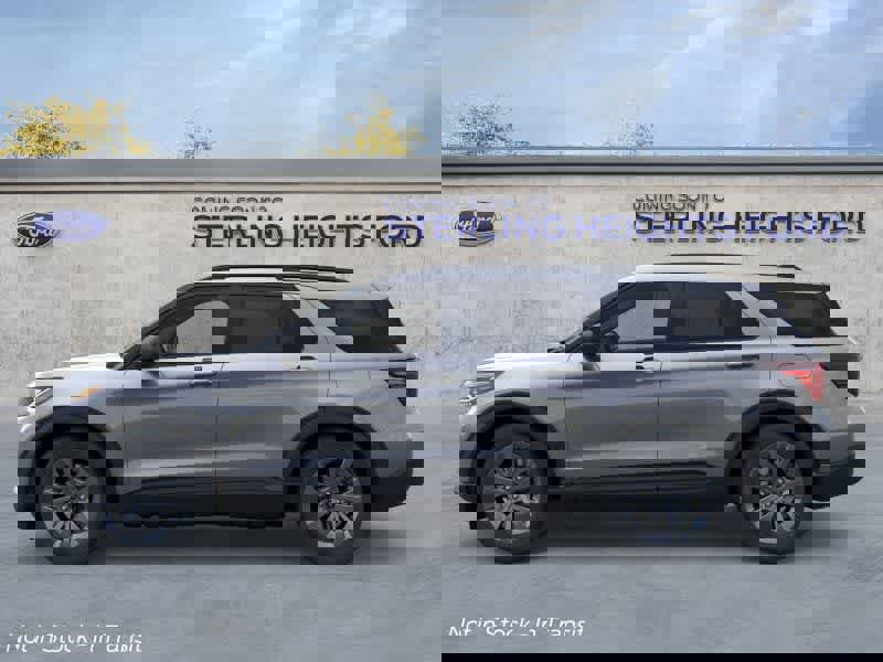 New 2026 Ford Explorer Active w/ Active Comfort Package image 3