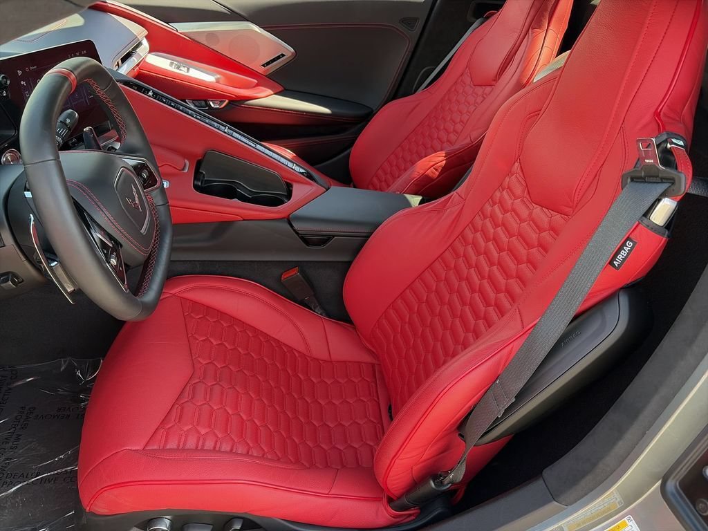 Used 2024 Chevrolet Corvette Stingray Premium Conv w/ Z51 Performance Package RWD image 13