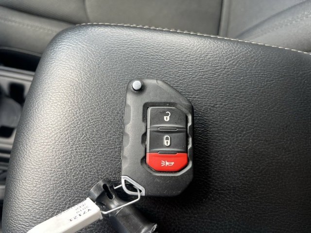 Used 2019 Jeep Wrangler Unlimited Sahara image 68