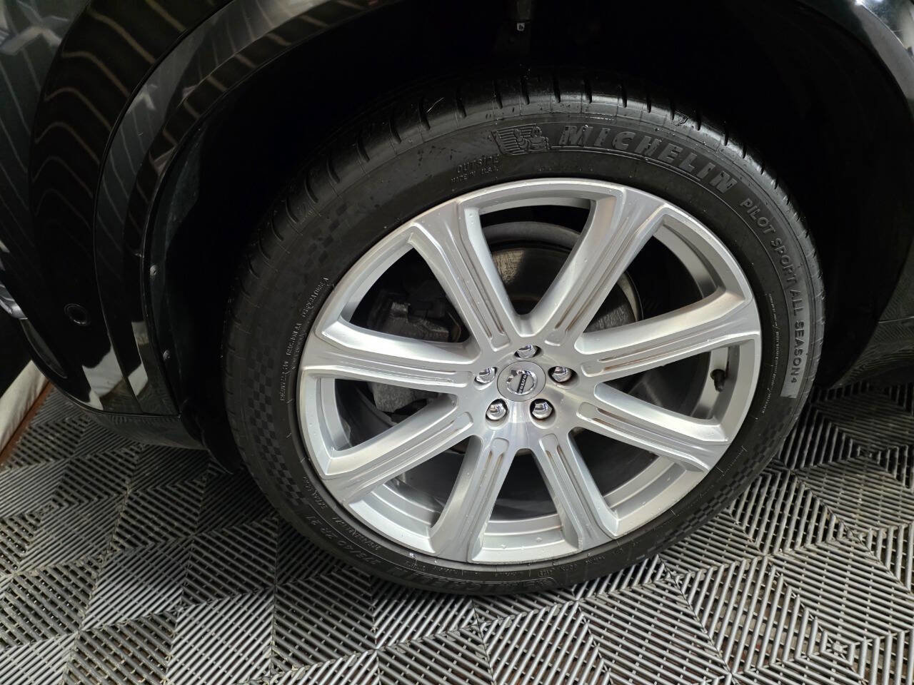 Used 2016 Volvo XC90 T6 Inscription image 38