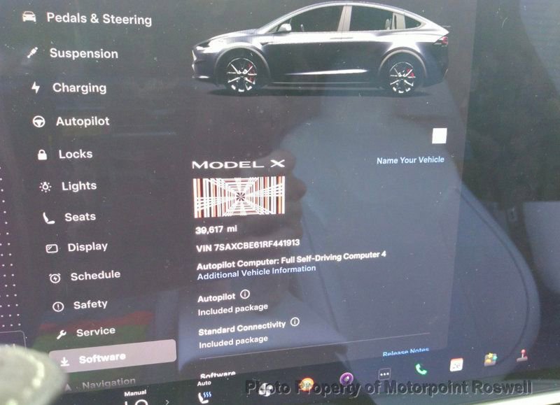 Used 2024 Tesla Model X Plaid image 4