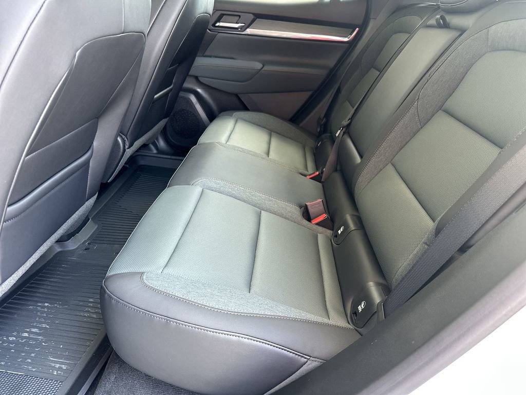 New 2026 GMC Terrain AT4 w/ Technology Package II image 30