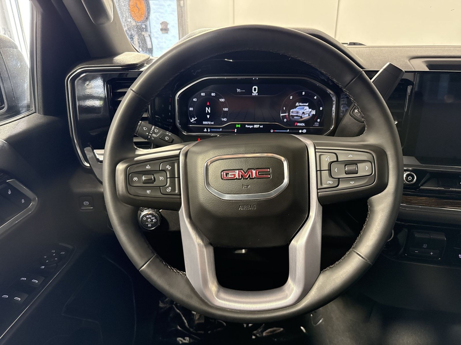 Used 2023 GMC Sierra 1500 Elevation AWD/4WD image 18