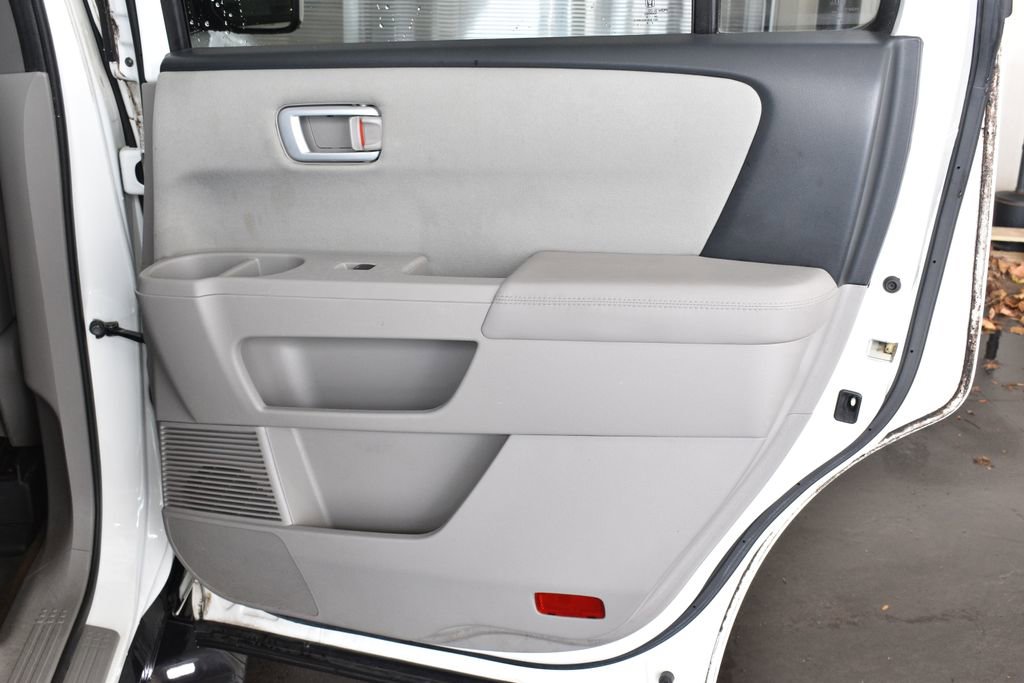 Used 2015 Honda Pilot SE image 29
