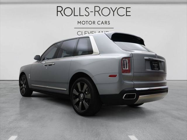 Certified 2023 Rolls-Royce Cullinan w/ Cullinan Package AWD/4WD image 11