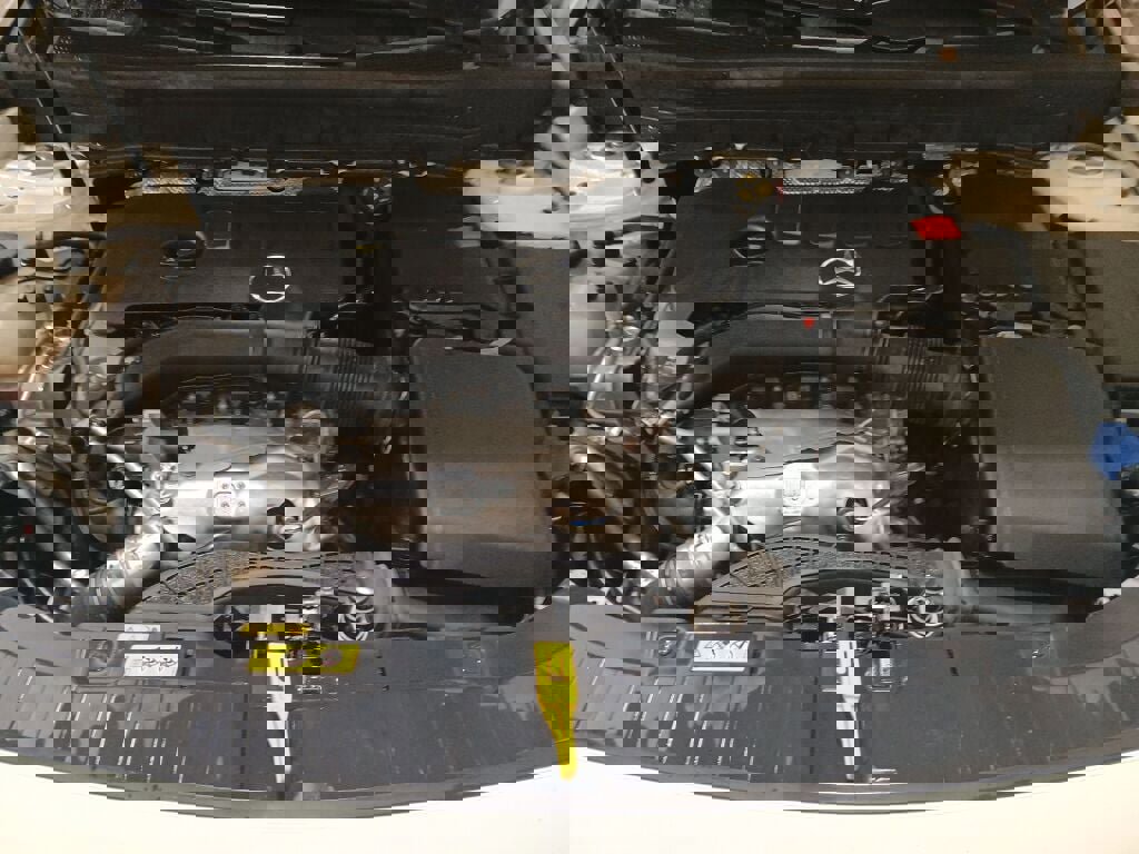 Certified 2021 Mercedes-Benz GLB 250 4MATIC image 30