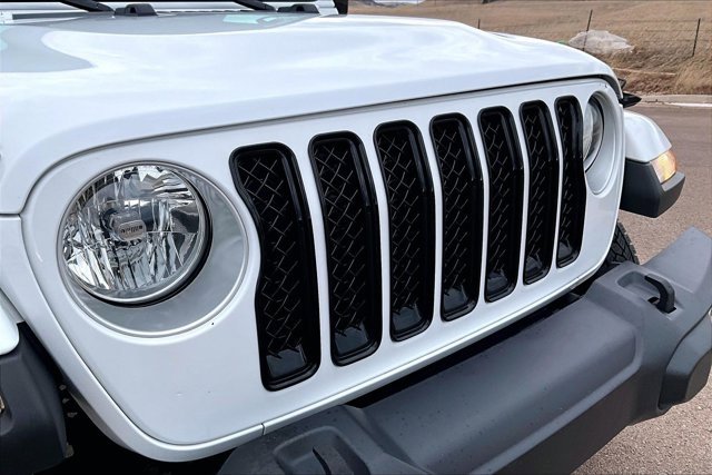 Used 2023 Jeep Gladiator Overland image 33