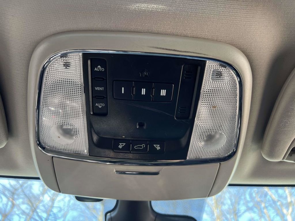 Used 2018 Dodge Durango GT w/ Technology Group image 38