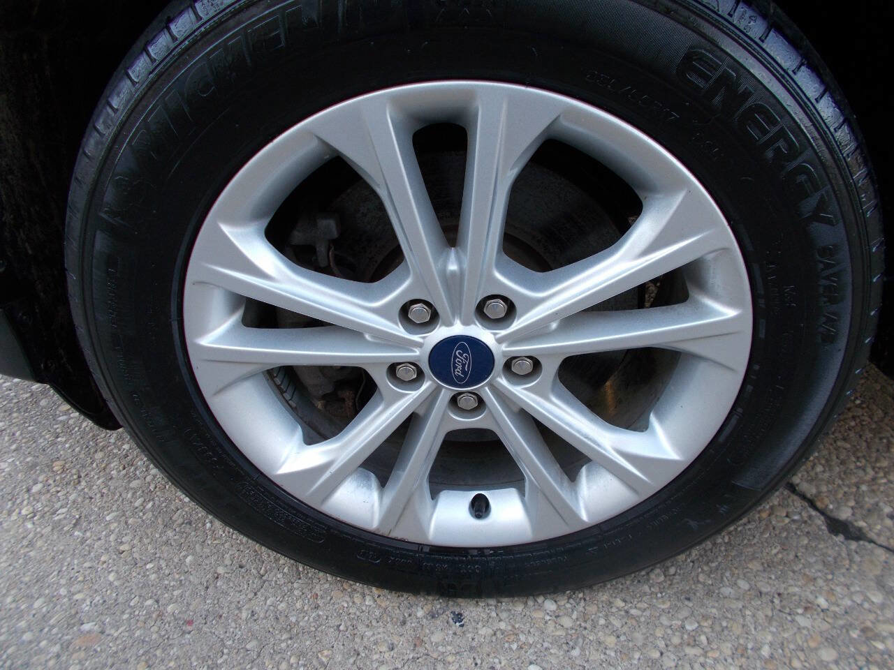 Used 2018 Ford Escape SE image 9