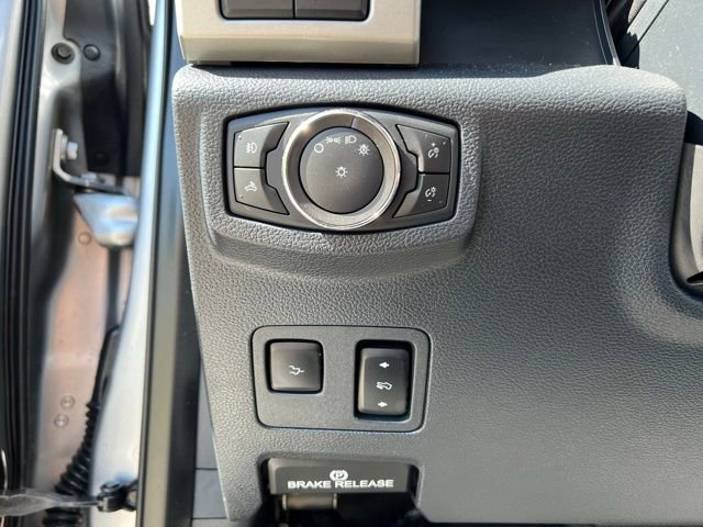 Used 2022 Ford F350 Lariat w/ Lariat Ultimate Package AWD/4WD image 26