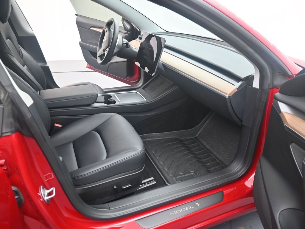Used 2023 Tesla Model 3 Standard Range image 21