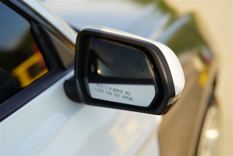 Used 2015 Ford Mustang Coupe RWD image 31