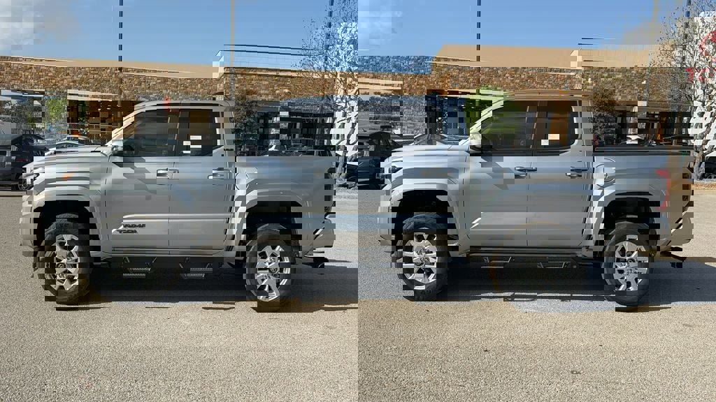 New 2026 Toyota Tacoma SR5 image 4